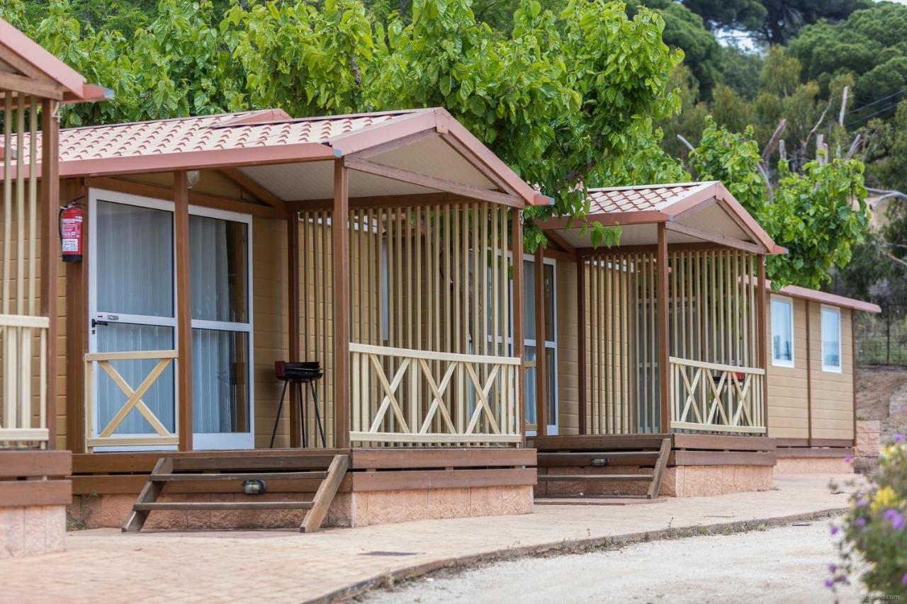 Camping Roca Grossa Calella Exterior foto