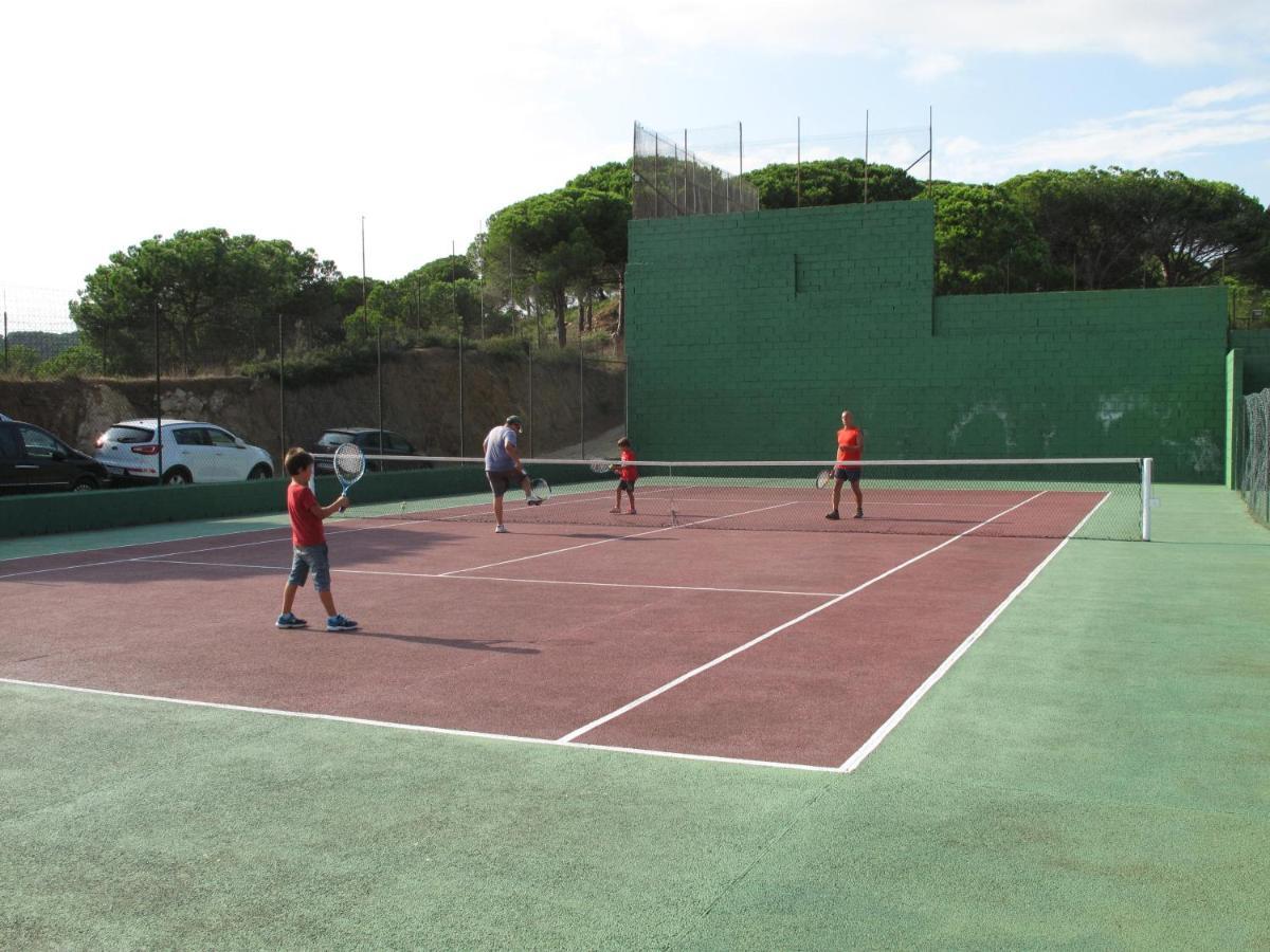 Camping Roca Grossa Calella Exterior foto
