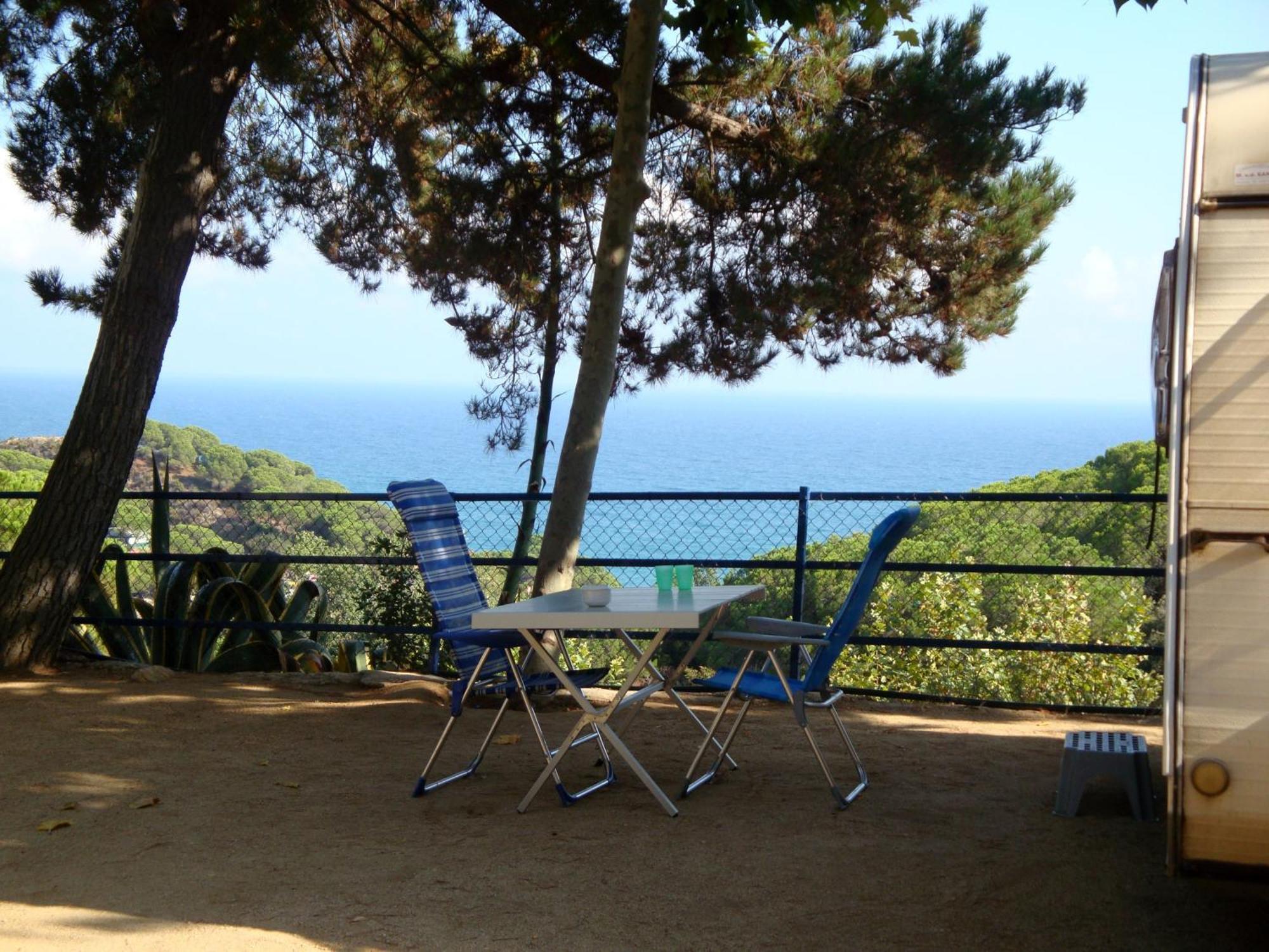 Camping Roca Grossa Calella Exterior foto
