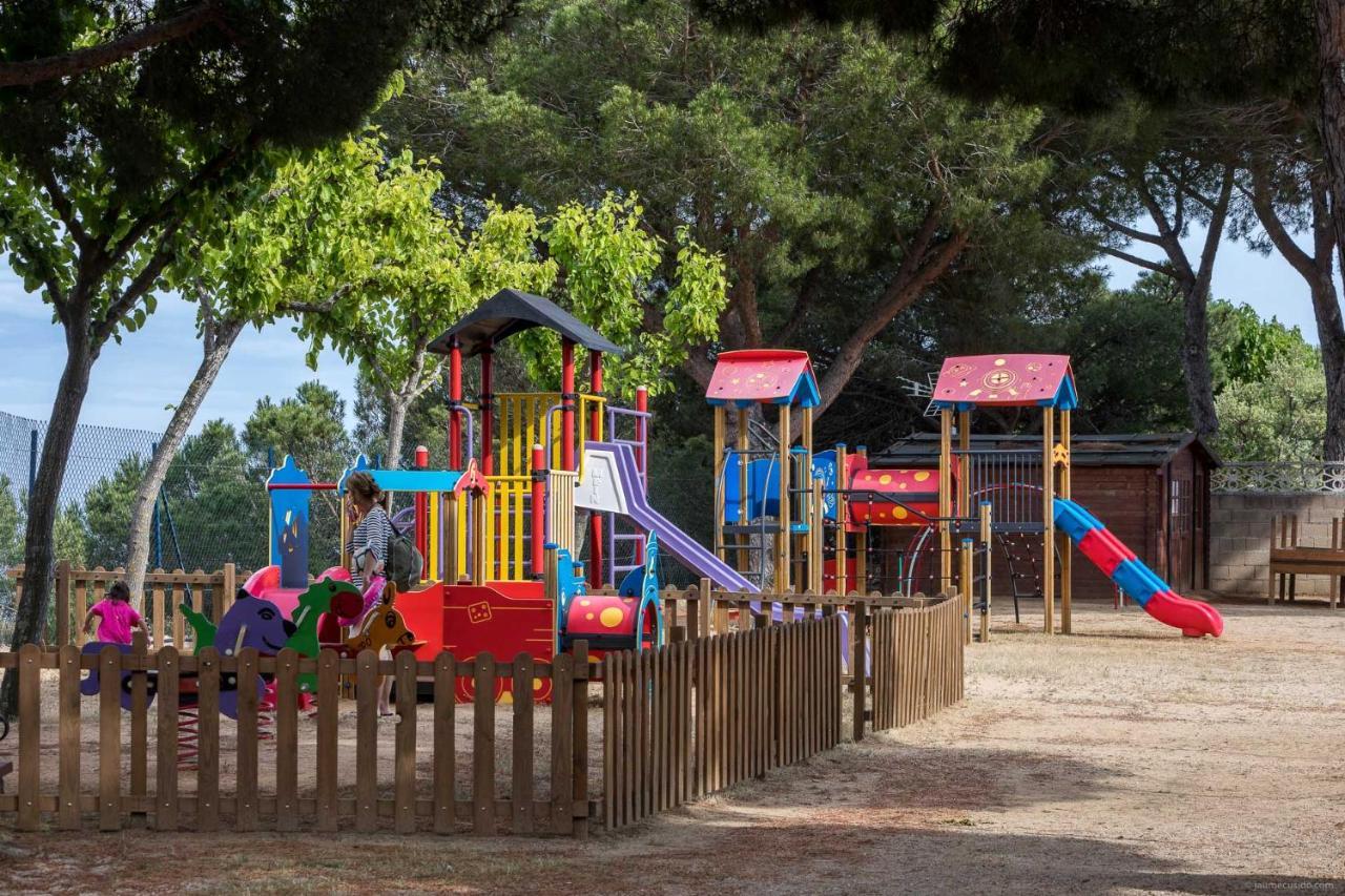 Camping Roca Grossa Calella Exterior foto